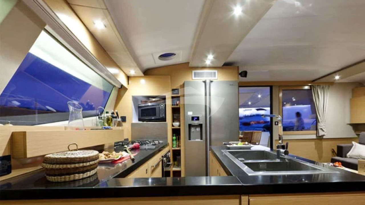 PERPETUAL BLUE, photo from the yacht portfolio 7