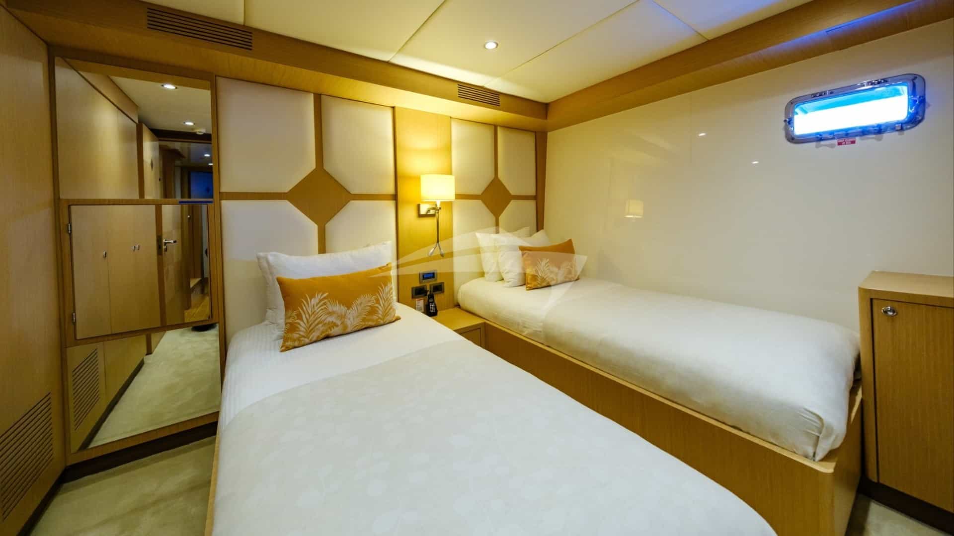 Twin Cabin