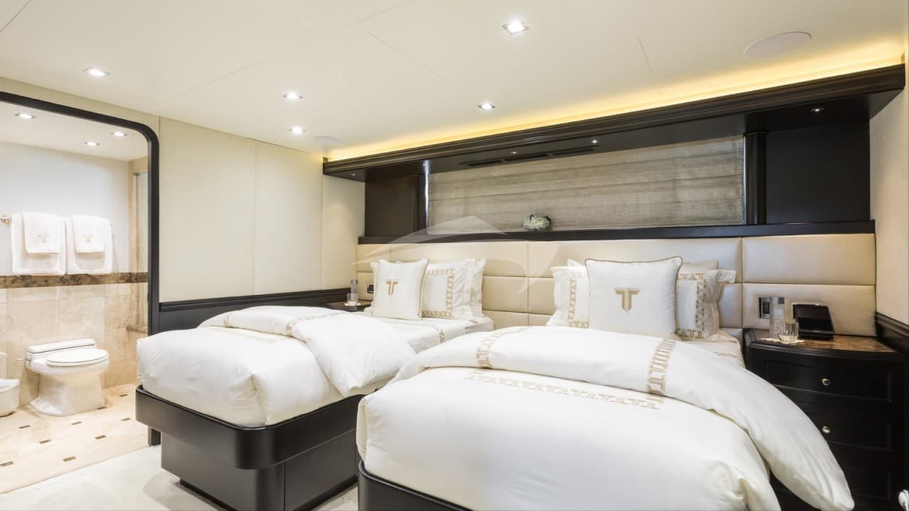 TANZANITE, photo from the yacht portfolio 14