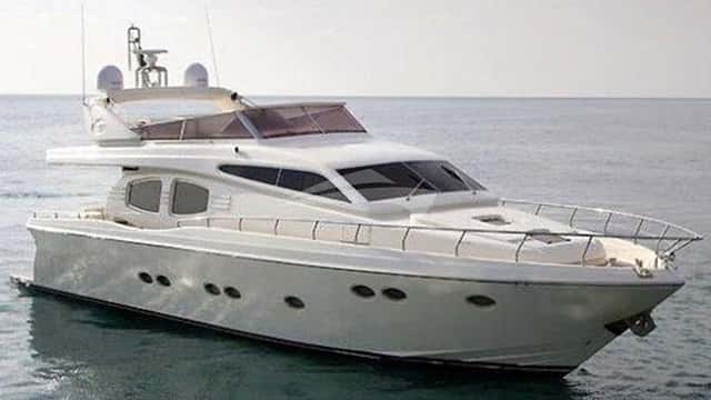 LETTOULI III 21m motor yacht for charter
