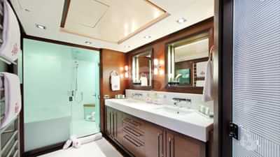Master stateroom en suite with bath and shower
