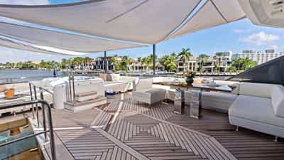 Sundeck Shades