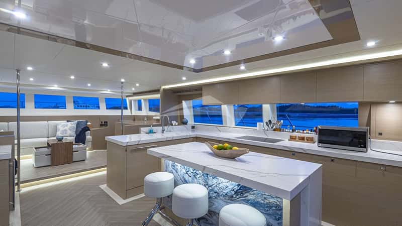 OMAKASE 21m sailing yacht charter, photo 2
