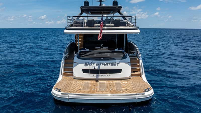 R&R 29m motor yacht charter, photo 4
