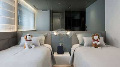 Twin Cabin