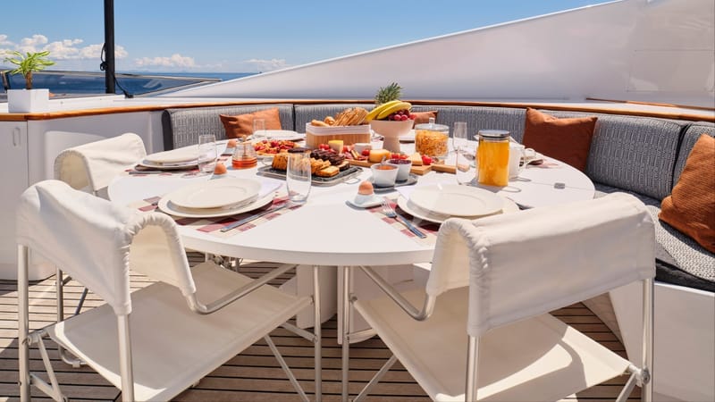 Deck Dining