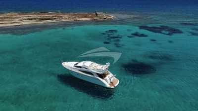 Explore the amazing turquoise waters in Rineia island