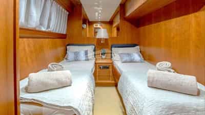 Twin Cabin