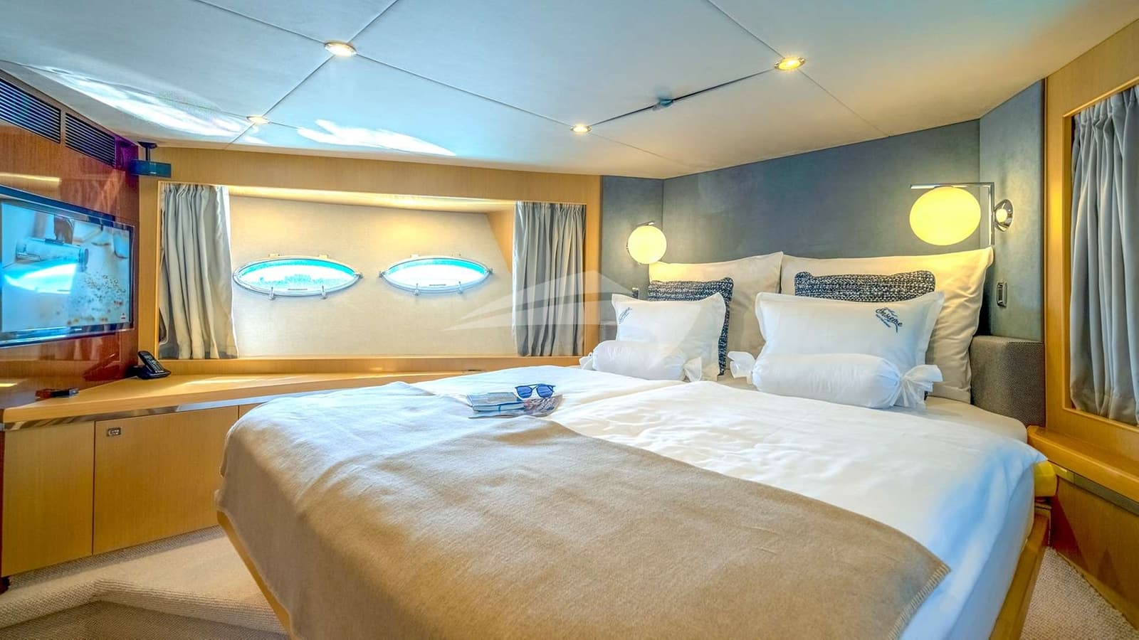 INSIEME, photo from the yacht portfolio 15