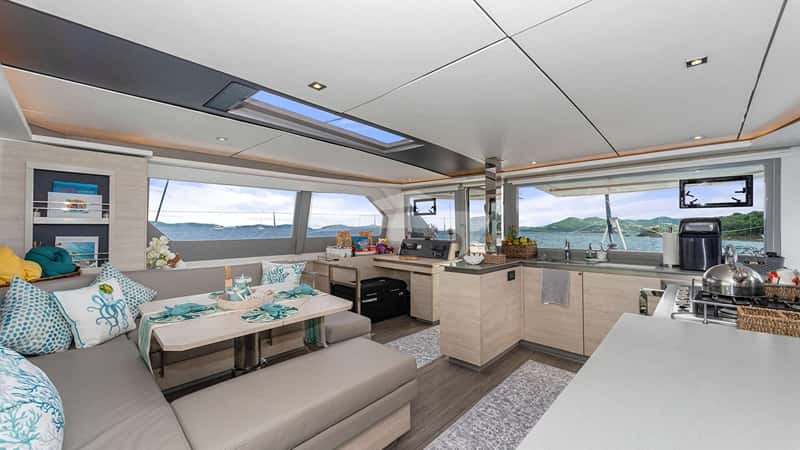 SOGGY DOGGY 16m sailing yacht charter, photo 8