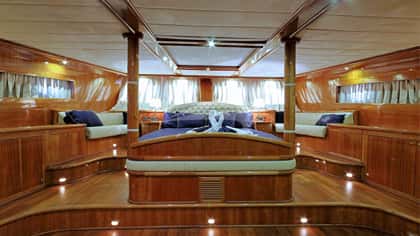 SILVERMOON 36m sailing yacht charter, photo 7