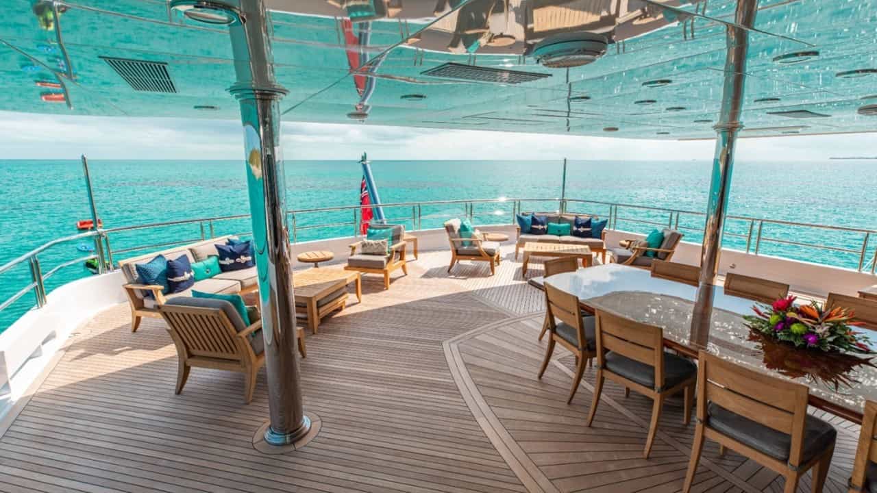 Bridge Deck | Aft Deck