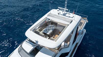 ZOZO 27m motor yacht charter, photo 11