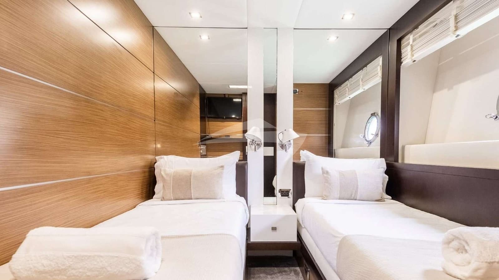 BISCAYNE, photo from the yacht portfolio 14