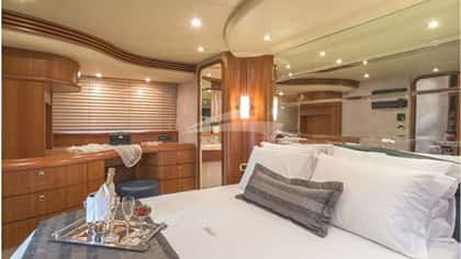 EVOLUTION 21m motor yacht charter, photo 6