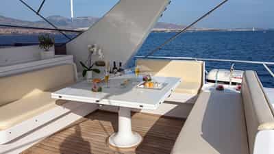 Sundeck