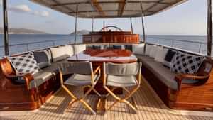 Deck seating