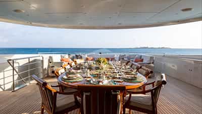 Deck Dining