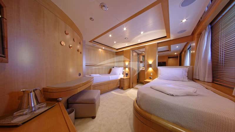GRANDE AMORE 44m motor yacht charter, photo 2