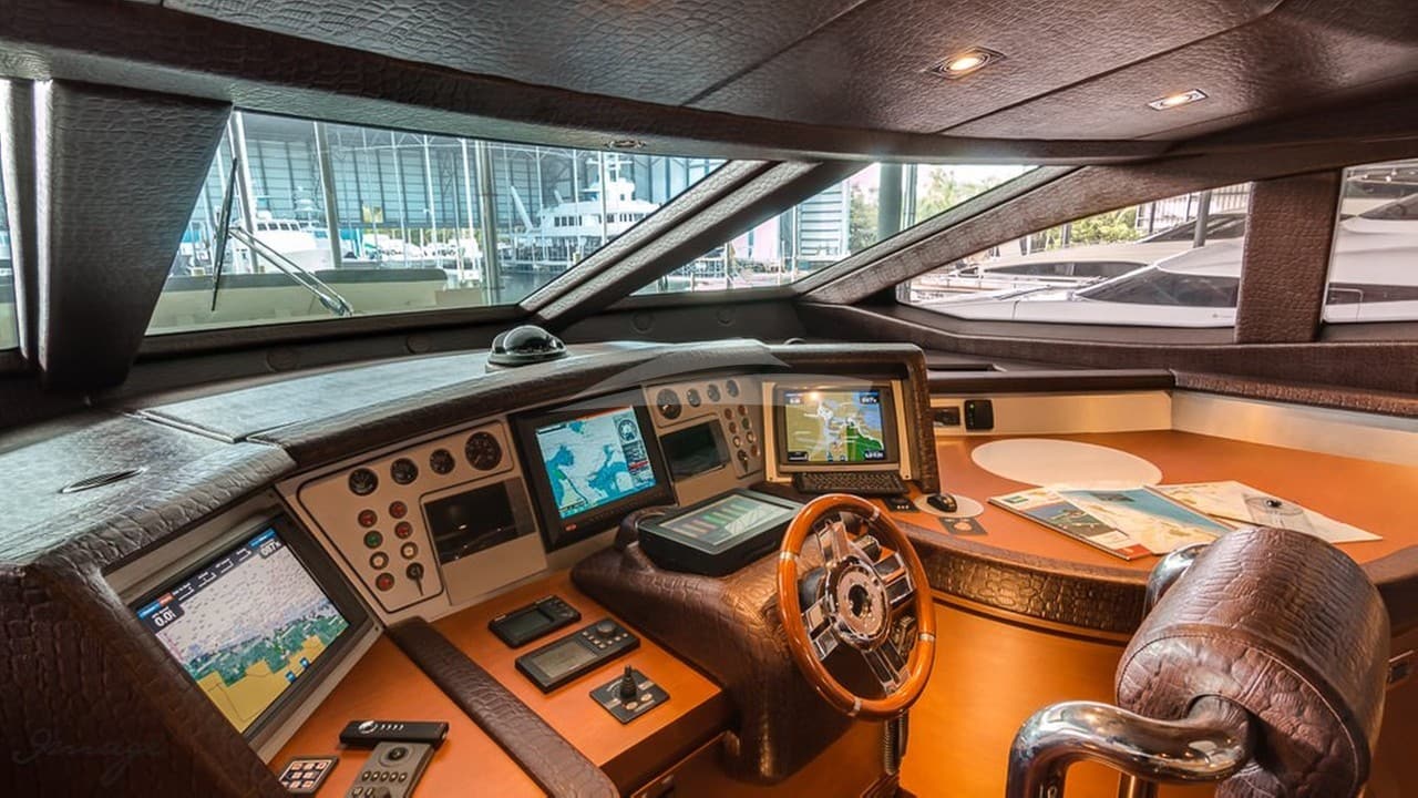 105 YCG, photo from the yacht portfolio 17