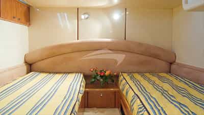 Twin Cabin