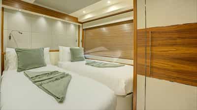 Twin Cabin