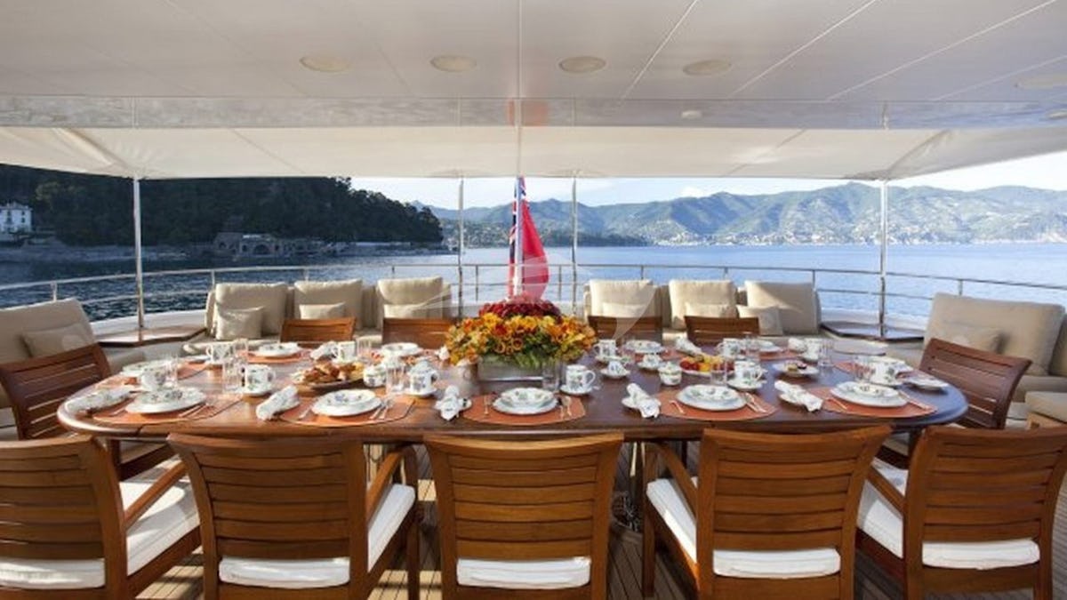 Deck Dining Deck Dining