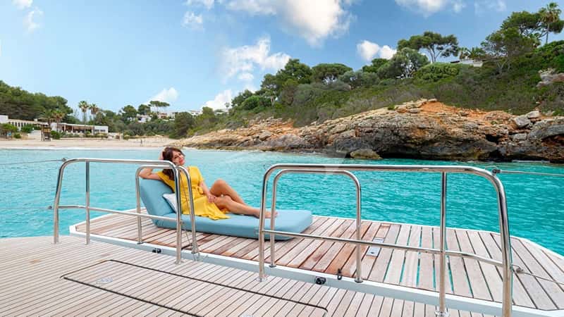HUMBLE ONE 17m sailing yacht charter, photo 5