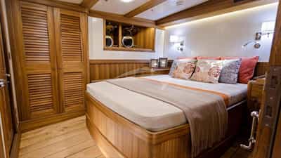 Guest Cabin