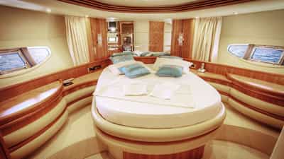VIP Cabin