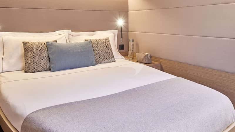 HUMBLE ONE 17m sailing yacht charter, photo 10