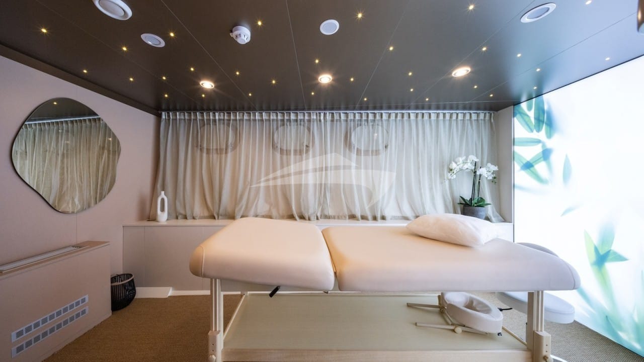 Private massage room