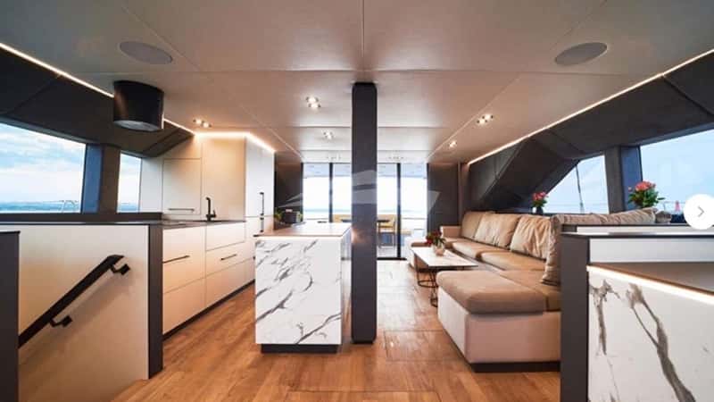 MOON DRAGON 18m sailing yacht charter, photo 9
