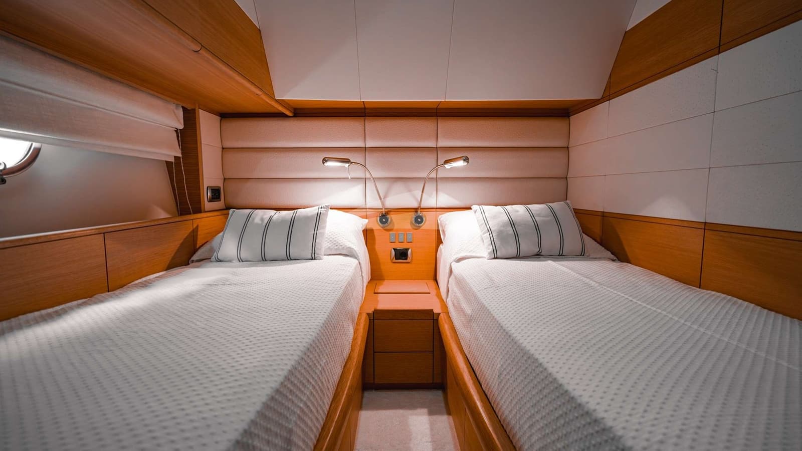 BLUEWAVE, photo from the yacht portfolio 8