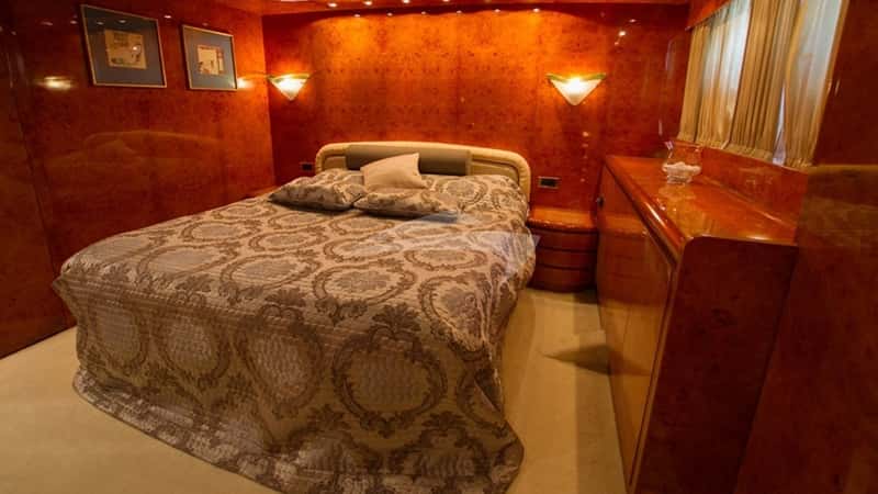 MISS CANDY 30m motor yacht charter, photo 7
