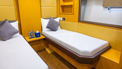 Twin Cabin