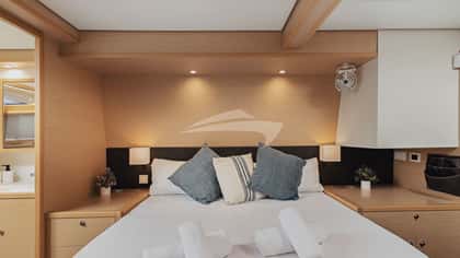 BALTHAZAR 17m sailing yacht charter, photo 8