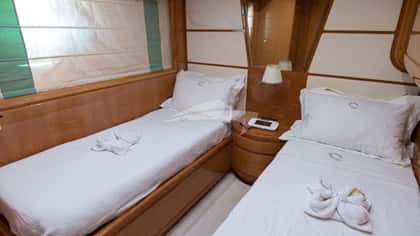 NOTUS 24m motor yacht charter, photo 7