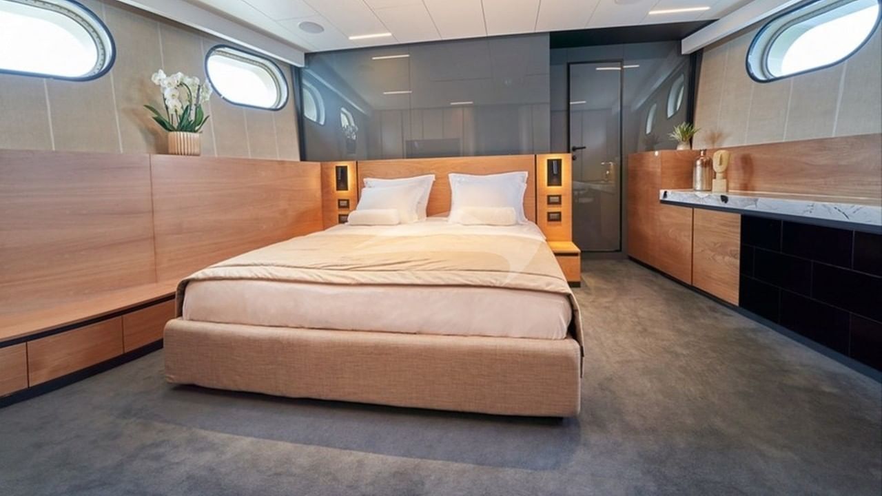 Master Cabin