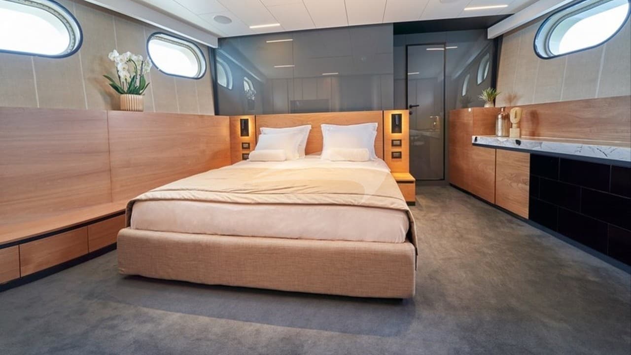 MARALLURE, photo from the yacht portfolio 12
