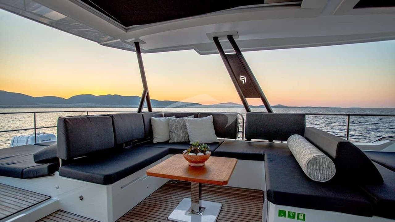 MAJESTY OF GREECE, Aufnahme aus dem Yachtportfolio 11