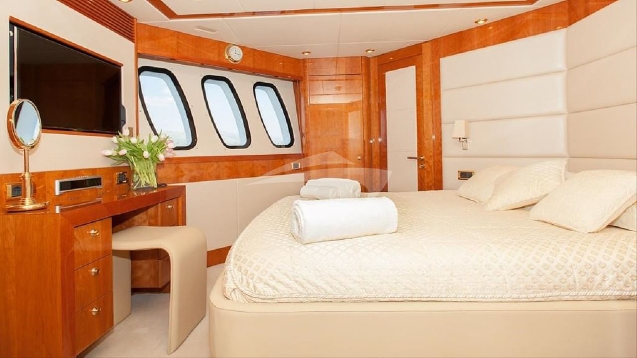 VIP Cabin