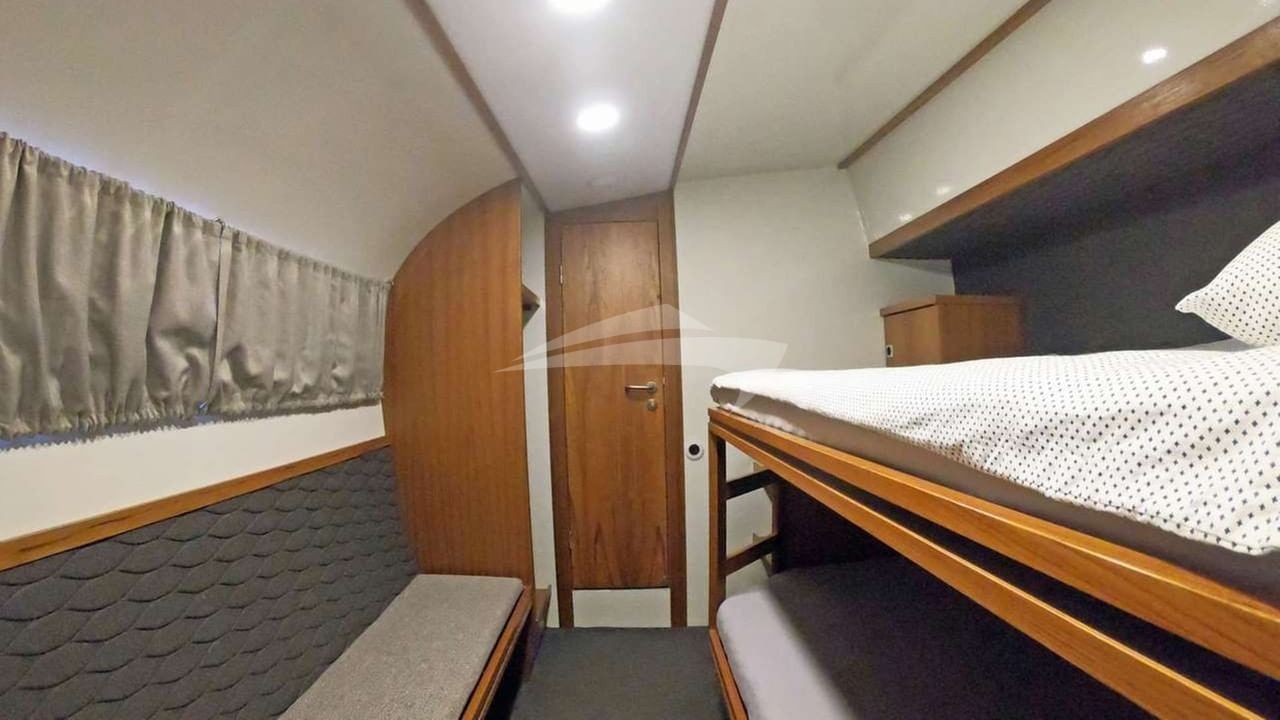 Guest Cabin alternate view