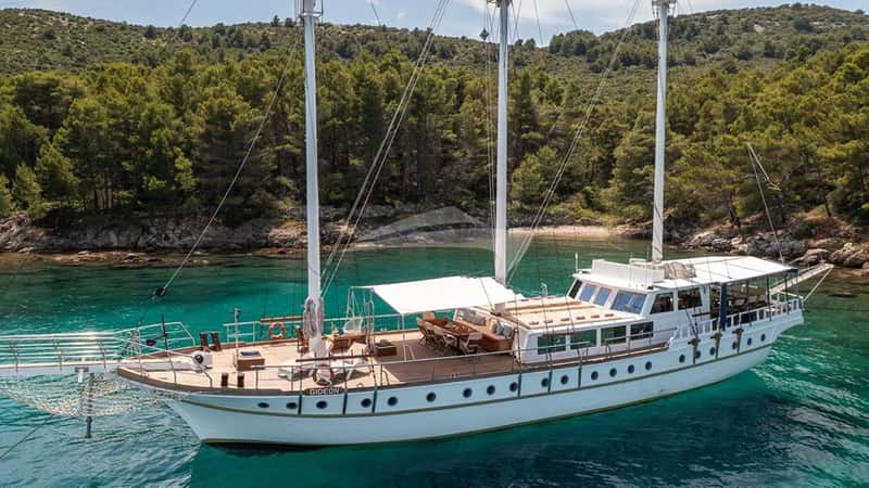 GIDEON 34m motor yacht charter, photo 2