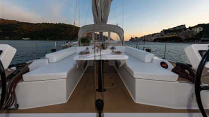 PURA FOLLIA 19m sailing yacht charter, photo 7