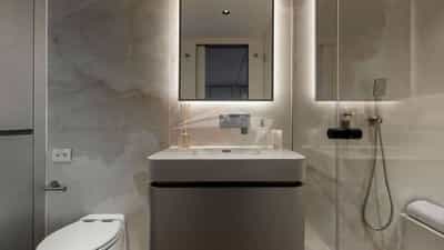Guest Bathroom