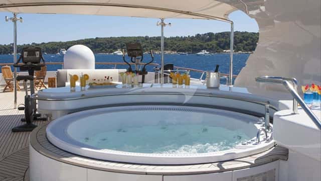 AZUL V yacht charter photo 5