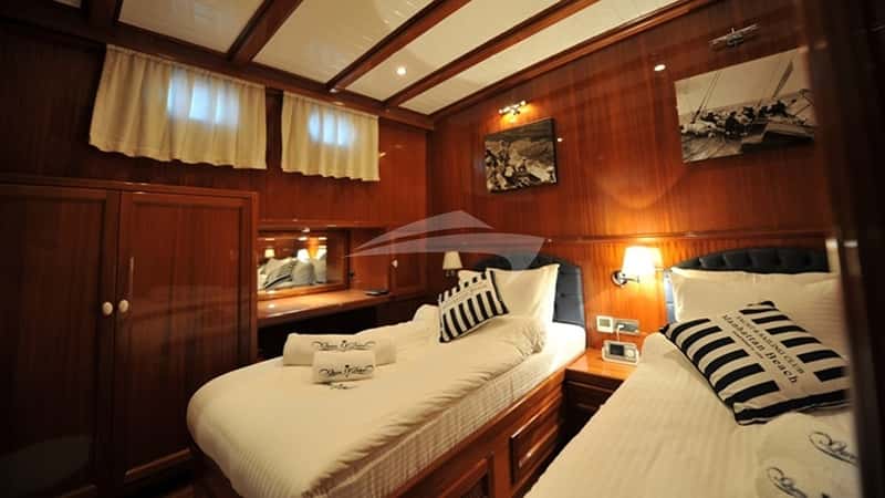 QUEEN OF DATCA 36m sailing yacht charter, photo 7