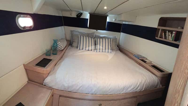 UHURU 17m sailing yacht charter, photo 5