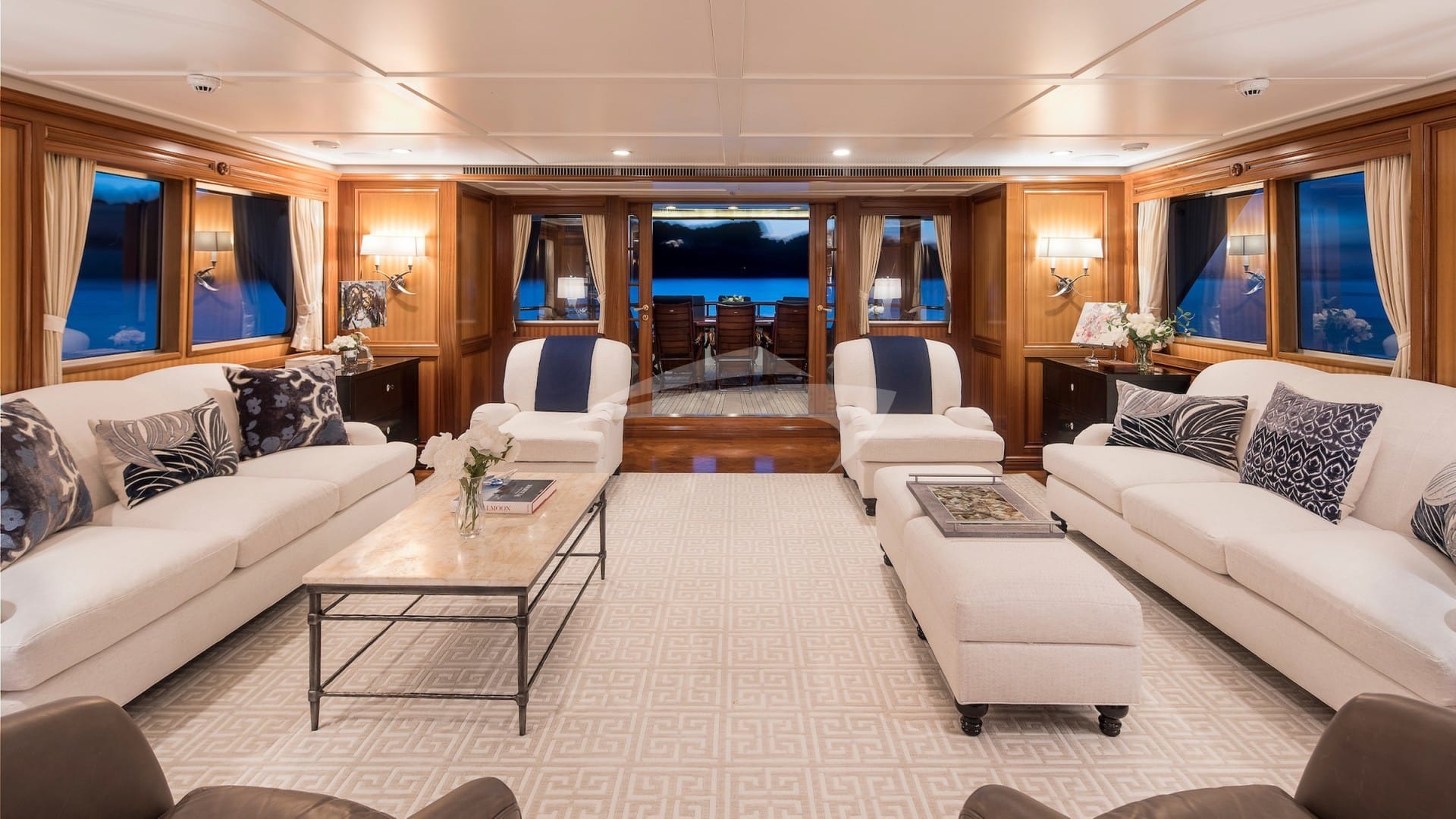 Main Deck Salon
